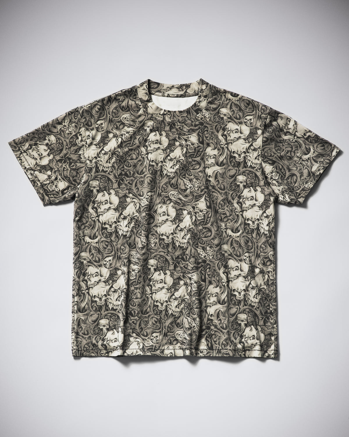 SKULL PILE ALL OVER T-SHIRT